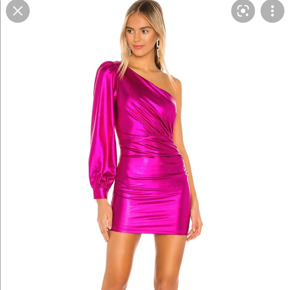 ISO superdown marceline dress size XS